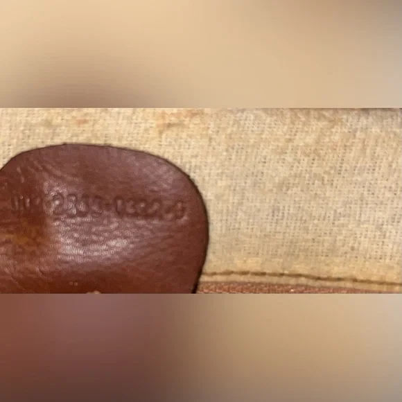 Gucci Bamboo Leather Tote/ Handbag - Picture 14 of 16